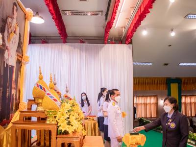 พิธีรับพระราชทานเครื่องราชอิสริยาภรณ์อันเป็นที่สรรเสริญยิ่งดิเรกคุณาภรณ์