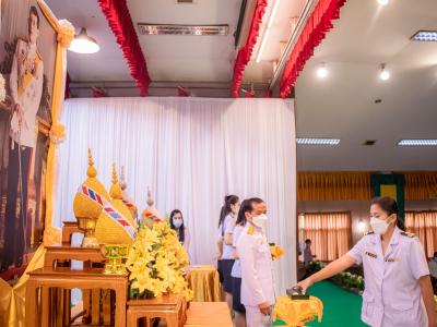 พิธีรับพระราชทานเครื่องราชอิสริยาภรณ์อันเป็นที่สรรเสริญยิ่งดิเรกคุณาภรณ์
