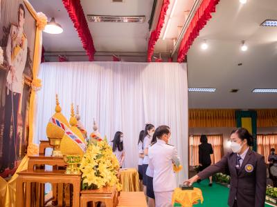 พิธีรับพระราชทานเครื่องราชอิสริยาภรณ์อันเป็นที่สรรเสริญยิ่งดิเรกคุณาภรณ์
