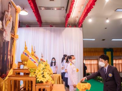 พิธีรับพระราชทานเครื่องราชอิสริยาภรณ์อันเป็นที่สรรเสริญยิ่งดิเรกคุณาภรณ์