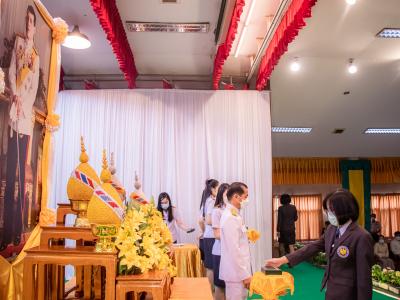 พิธีรับพระราชทานเครื่องราชอิสริยาภรณ์อันเป็นที่สรรเสริญยิ่งดิเรกคุณาภรณ์