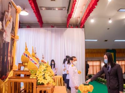 พิธีรับพระราชทานเครื่องราชอิสริยาภรณ์อันเป็นที่สรรเสริญยิ่งดิเรกคุณาภรณ์